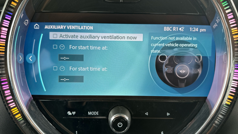 MINI Hatchback 1.5 Cooper Classic Premium 3dr Petrol Hatchback